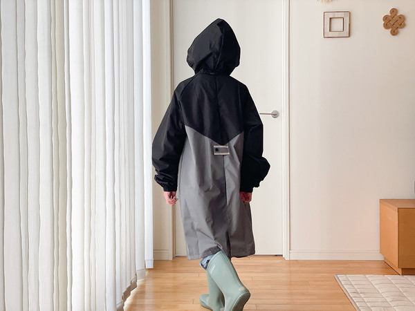 学校行事に最適！kukka ja puuからジュニアサイズのおしゃれなレインコートが登場[PR]
