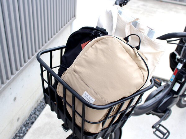 もう前カゴから荷物があふれない！自転車派ママの即戦力「拡張できるカゴカバー」[PR]