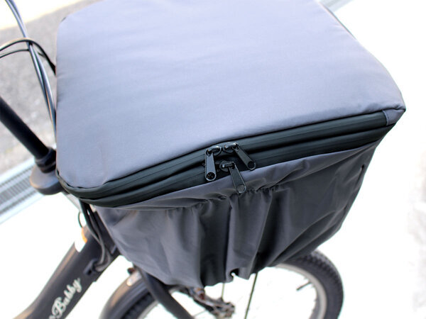 もう前カゴから荷物があふれない！自転車派ママの即戦力「拡張できるカゴカバー」[PR]