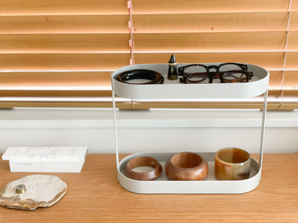 収納力をおしゃれにUP！Ordre（オルドル）の「 飾りながら収納できる 2段ラック」[PR]