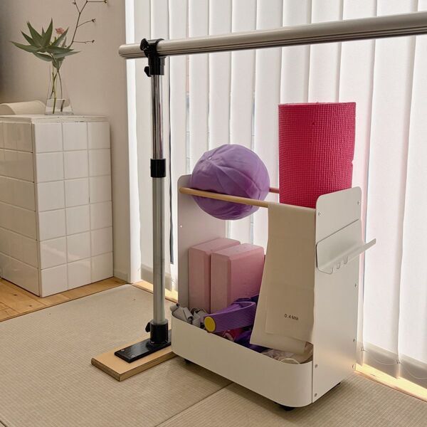 家電の目隠し収納にも◎宅トレ道具だけじゃない「フィットネス収納」活用術【インスタグラマーさんのもの選び】[PR]