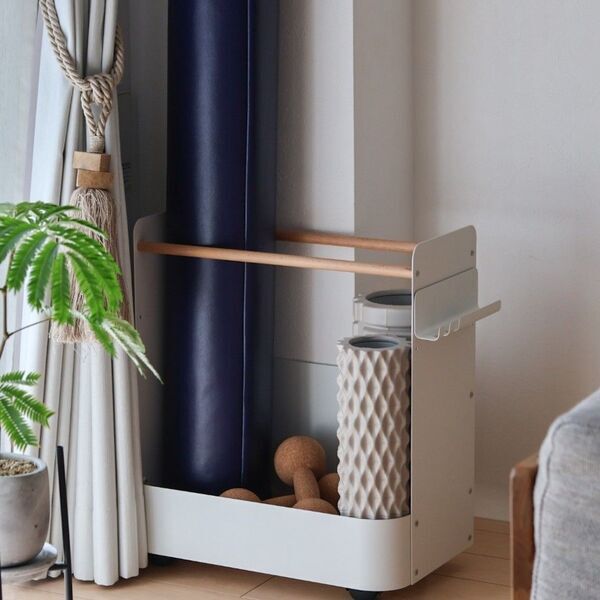 家電の目隠し収納にも◎宅トレ道具だけじゃない「フィットネス収納」活用術【インスタグラマーさんのもの選び】[PR]