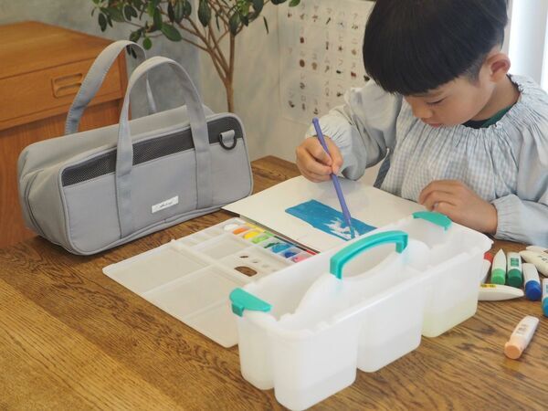 届いたその日からすぐ使える！シンプルで高学年まで使える「絵の具セット」[PR]
