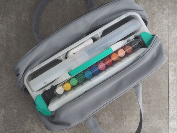 届いたその日からすぐ使える！シンプルで高学年まで使える「絵の具セット」[PR]