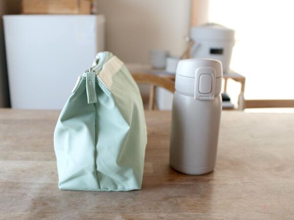 春からの学童弁当に。しっかり入るのにかさばらない！持ち手すっきりランチバッグ[PR]