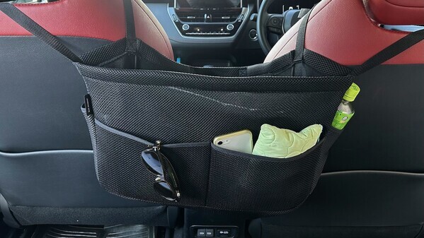 車内快適化の黄金コンビ「カーポケット＆吊り下げゴミ箱」スタッフたちはこう使う！[PR]