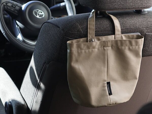 車内快適化の黄金コンビ「カーポケット＆吊り下げゴミ箱」スタッフたちはこう使う！[PR]