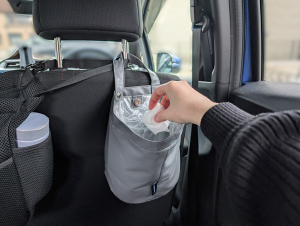 車内快適化の黄金コンビ「カーポケット＆吊り下げゴミ箱」スタッフたちはこう使う！[PR]