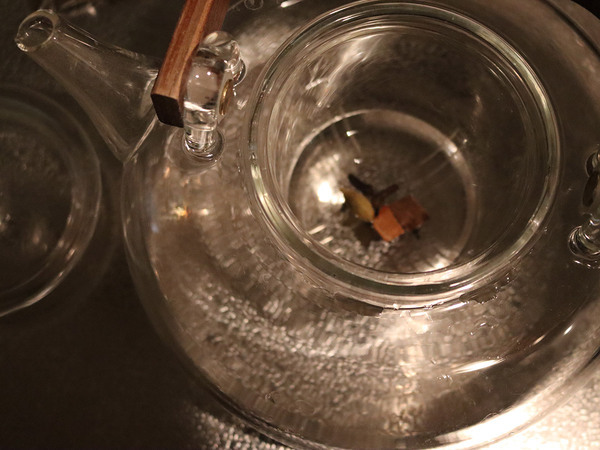 日常に溶け込む、ご自愛「a.depecheのティーポット」[PR]