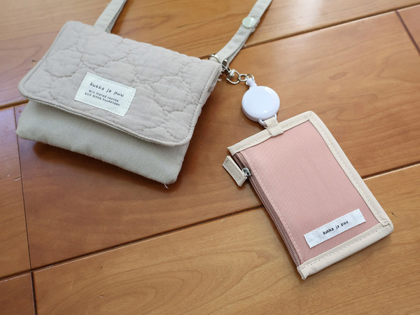 新1年生さんの改札タッチデビューにも！リール付だから失くさない「kukka ja puuのパスケース」[PR]