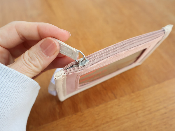 新1年生さんの改札タッチデビューにも！リール付だから失くさない「kukka ja puuのパスケース」[PR]