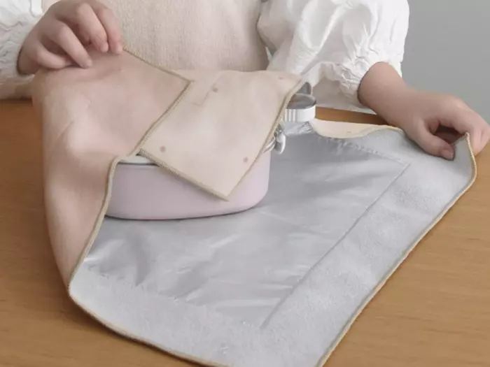 通学弁当もデスク朝食も◎ピタッと包める保冷クロスで『お弁当準備ラクちん化』にスタッフが挑戦!