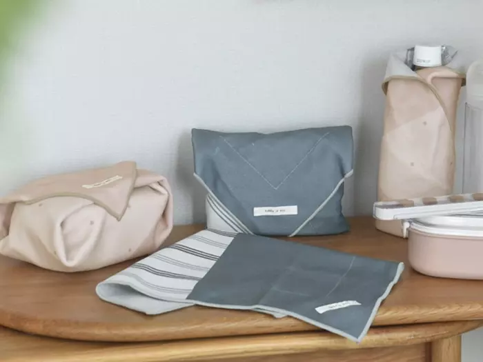 通学弁当もデスク朝食も◎ピタッと包める保冷クロスで『お弁当準備ラクちん化』にスタッフが挑戦！