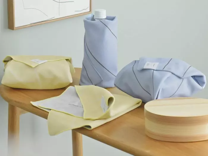 通学弁当もデスク朝食も◎ピタッと包める保冷クロスで『お弁当準備ラクちん化』にスタッフが挑戦!