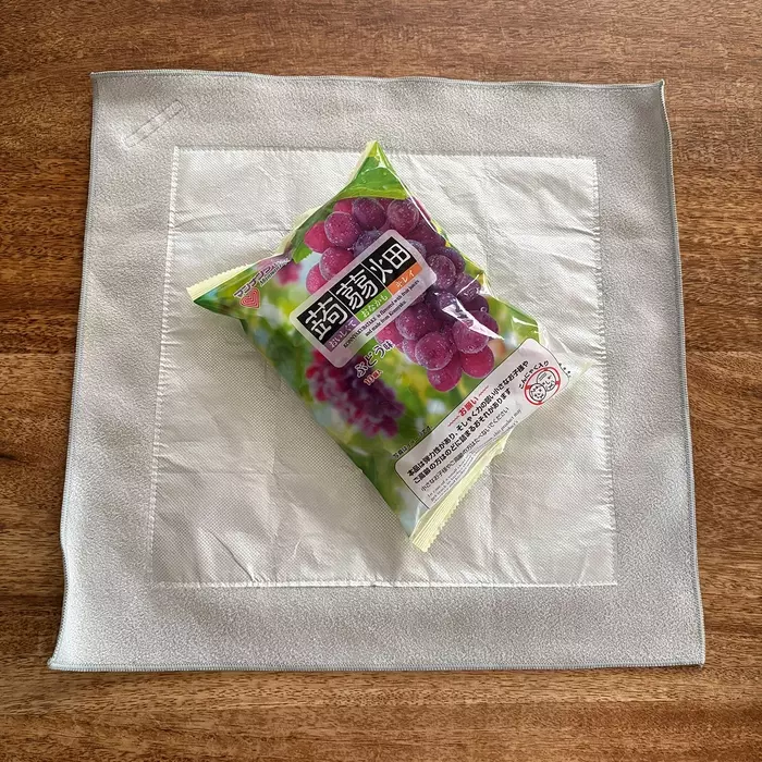 通学弁当もデスク朝食も◎ピタッと包める保冷クロスで『お弁当準備ラクちん化』にスタッフが挑戦!