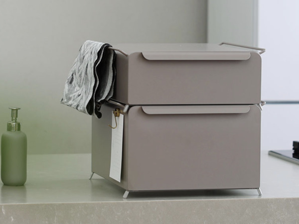 新色グレージュ登場の「理想のブレッドケース」。インスタグラマーさんもキッチン収納をカスタム中！[PR]