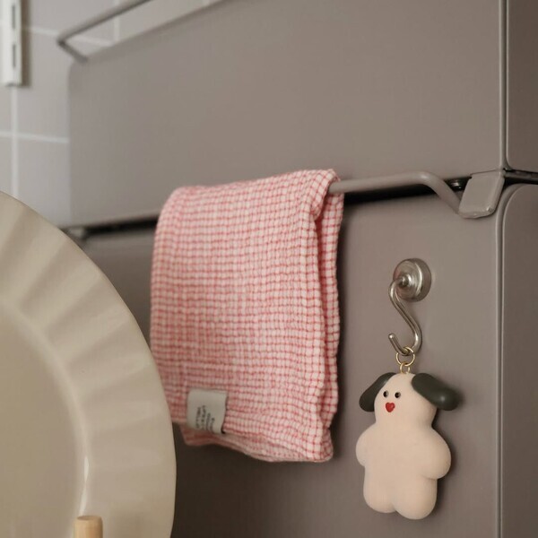 新色グレージュ登場の「理想のブレッドケース」。インスタグラマーさんもキッチン収納をカスタム中！[PR]