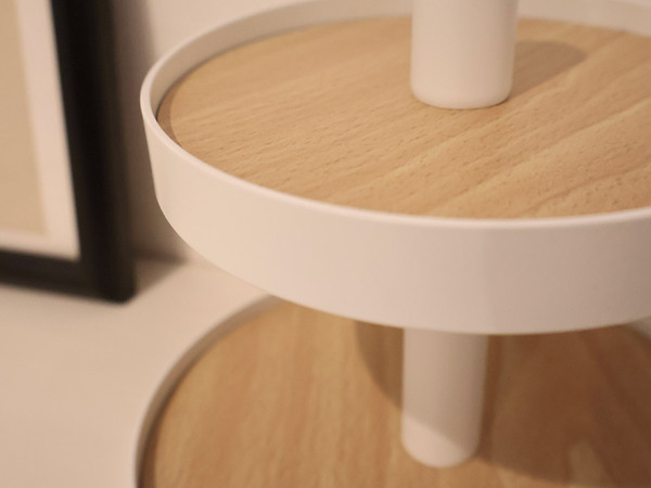 玄関の小物を"見せながら"スッキリ整える。Ordreの2段ツリー型のディスプレイ収納。[PR]