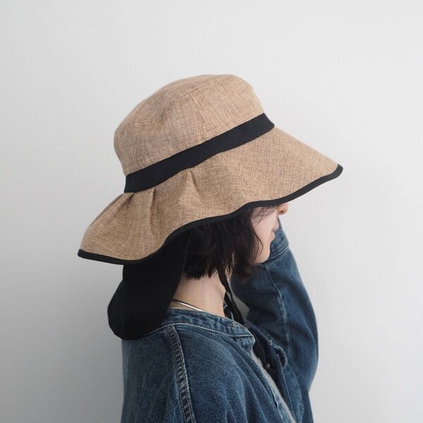 毎日使いにちょうどいい。首後ろまでカバーできる「ジュート風ハット」[PR]