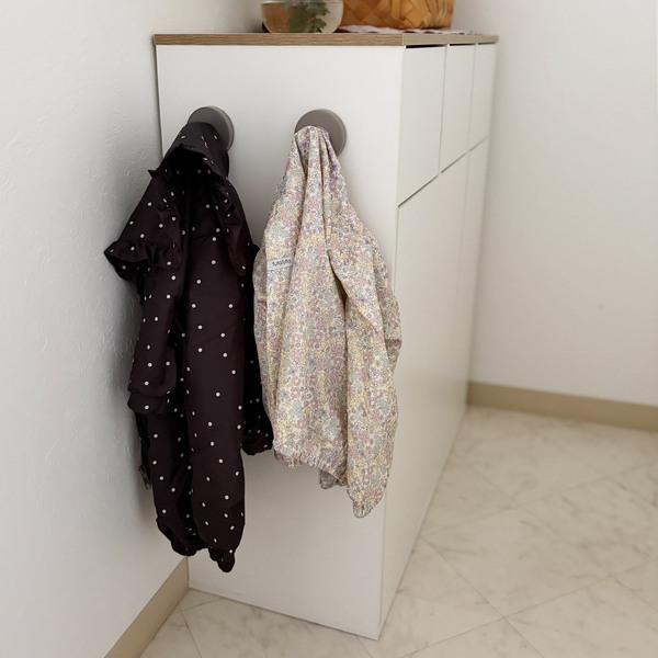 見た目はクール、機能はガッチリ！強力吸盤の「真空フック」をスタッフ宅で使ってみた【第二弾】[PR]