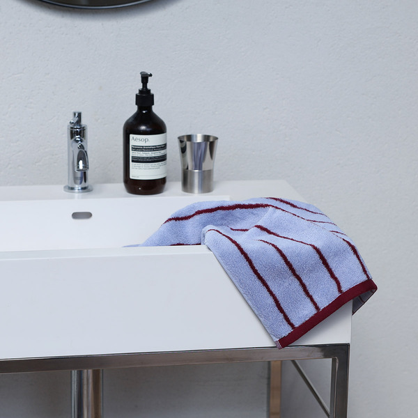 “毛羽落ちほぼゼロ”の優等生。トレンドのストライプ柄で気分が上がる毎日タオル[PR]