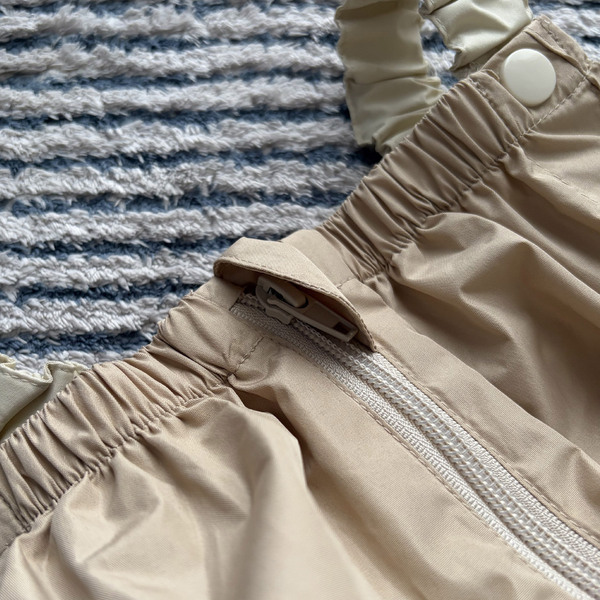 泥んこも、雨上がりの芝生も。思いっきり遊べる「kukka ja puu プレイウェア」[PR]