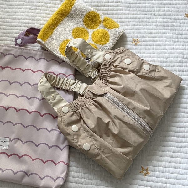 泥んこも、雨上がりの芝生も。思いっきり遊べる「kukka ja puu プレイウェア」[PR]