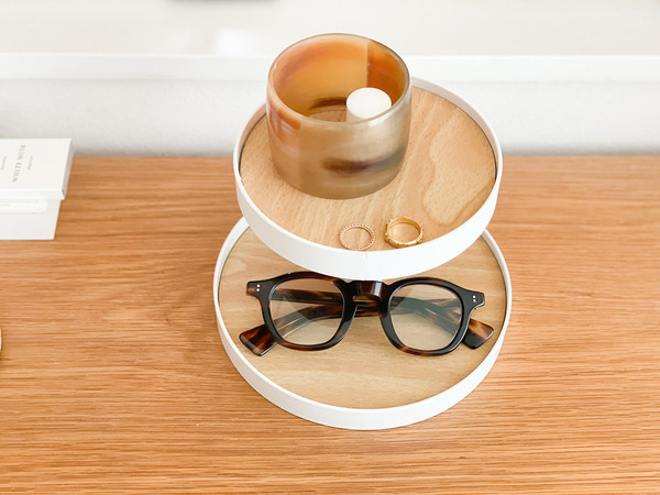 Ordreの「飾りながら収納できる 2段ツリー」で、夫婦お揃いのアクセサリーディスプレイを。[PR]