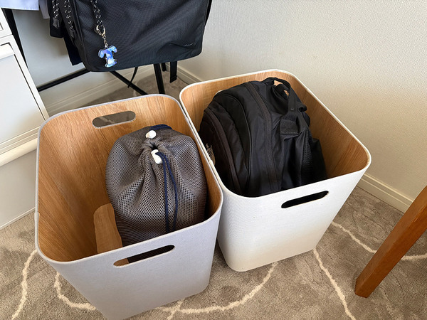 中学生の朝の身支度をスムーズに、洗練＆コンパクトなコートハンガー[PR]