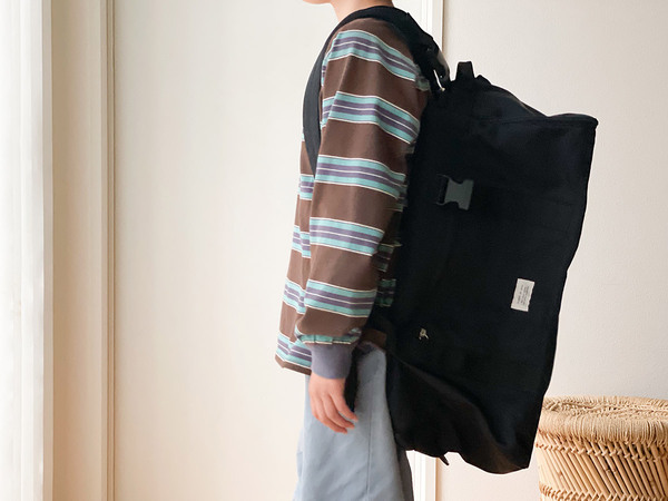 修学旅行や合宿がおしゃれに決まる！「リュックにもなる 3WAY ボストンバッグ 42L」[PR]