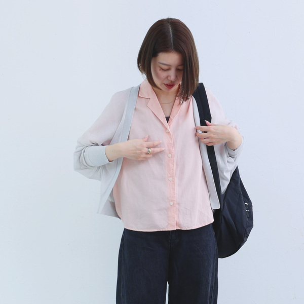 気温差対策にバッグに忍ばせる、持ち歩きカーデ。さらっと涼し気な人気者をスタッフが着回し！[PR]