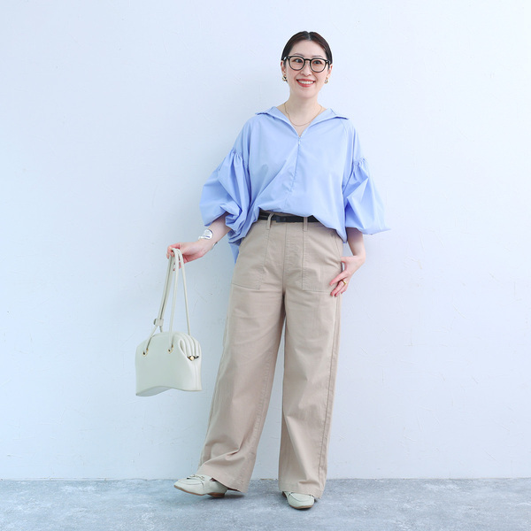 ナチュラル服を着回したい。コットンリネンでさらり快適、スタッフのイチ推し『ベイカーパンツ』[PR]