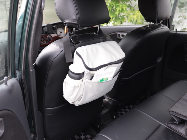 あつ〜い車内の心強い味方！「浮かせる車の冷蔵庫」スタッフたちはこんなシーンで使っています[PR]