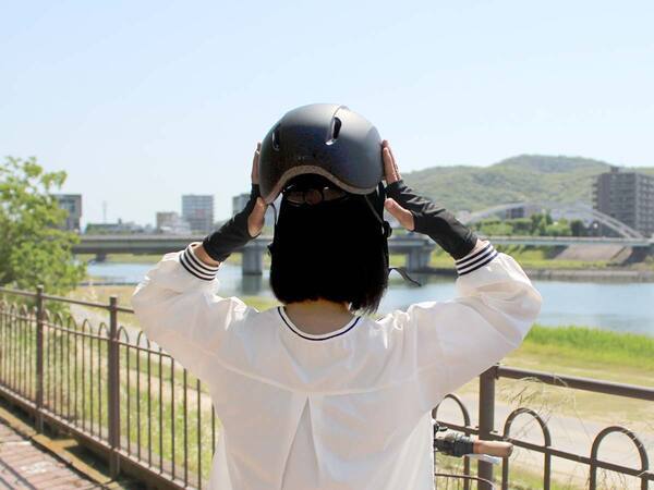 重くない！暑くない！髪がペタンコにならない！これで安心、女性目線な自転車ヘルメット[PR]