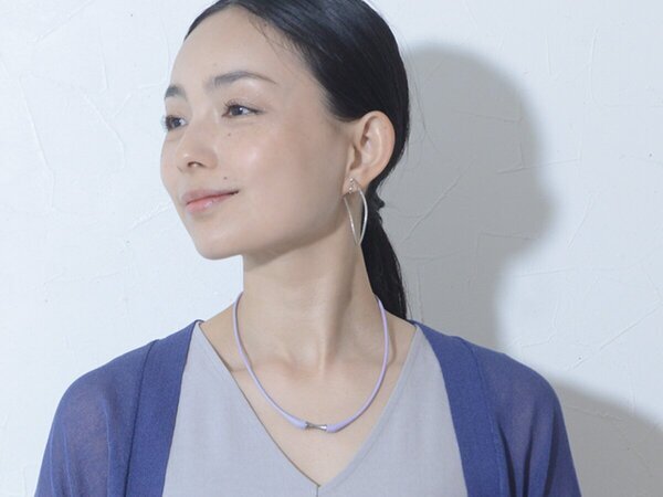 オシャレしながら肩こりケア！アンジェスタッフもみんな使ってる、磁気ネックレス実感レポ[PR]