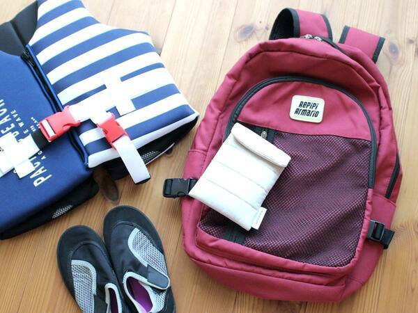 出先でのちょっとしたゴミを0秒回収！ポーチみたいな「わたし専用携帯ゴミ箱」[PR]