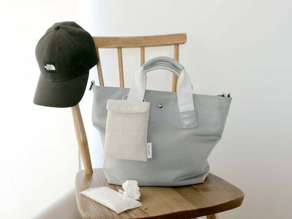 出先でのちょっとしたゴミを0秒回収！ポーチみたいな「わたし専用携帯ゴミ箱」[PR]