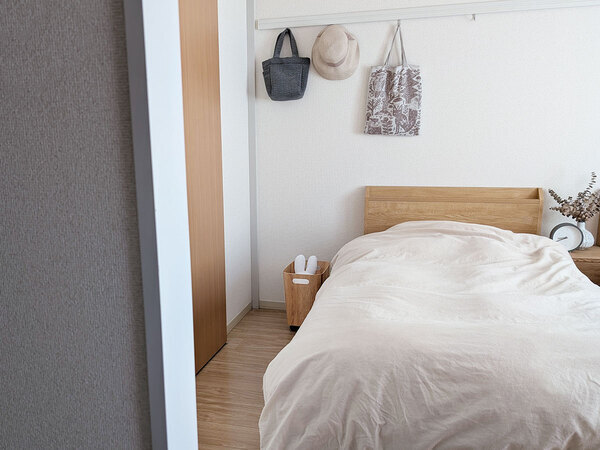 賃貸でも取り入れやすい「スリム」タイプで整う！夫婦二人暮らしの「キャスター付き収納」使用レポ[PR]