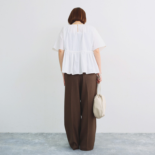 すっきり美ワイドで叶える、きちんと見え。スタッフいち推し、お仕事パンツを着回し[PR]