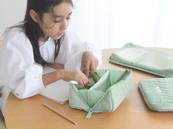 新学期の相棒に「ふわっふわキルティング」の触り心地がよくて便利な学用品３アイテム[PR]