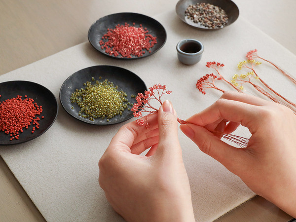 作って楽しい、飾って満足！大人のためのビーズで作る「ミニチュア盆栽」[PR]