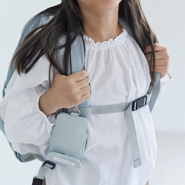 子どもっぽいを卒業したいキッズに、ママも合格点の“大人っぽ過ぎない”通学小物[PR]