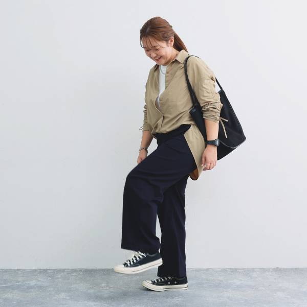 寒くなったら何着よう？「あったか裏パウダー起毛パンツ」からはじめるスタッフの冬支度[PR]