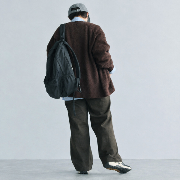 寒くなったら何着よう？「あったか裏パウダー起毛パンツ」からはじめるスタッフの冬支度[PR]