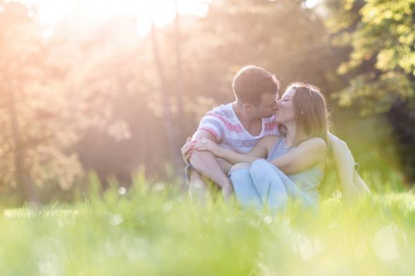 キスだけで「カラダの相性」を見極めるには？事前にまるわかり！