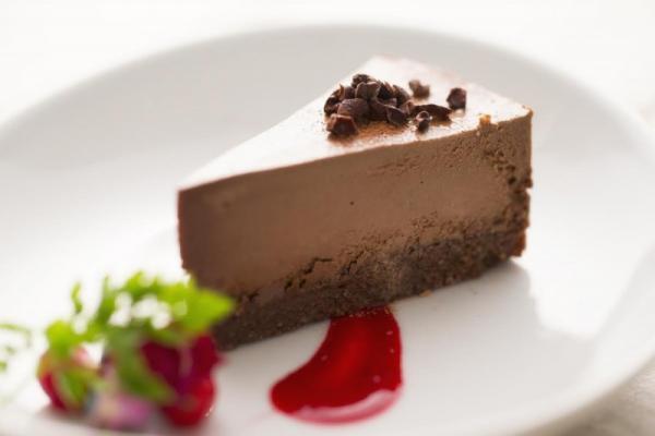 ダイエット中もOK！魔法のお菓子「ロースイーツ」って？