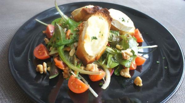 【フランス人シェフ直伝】美食の国の絶品サラダレシピ3選