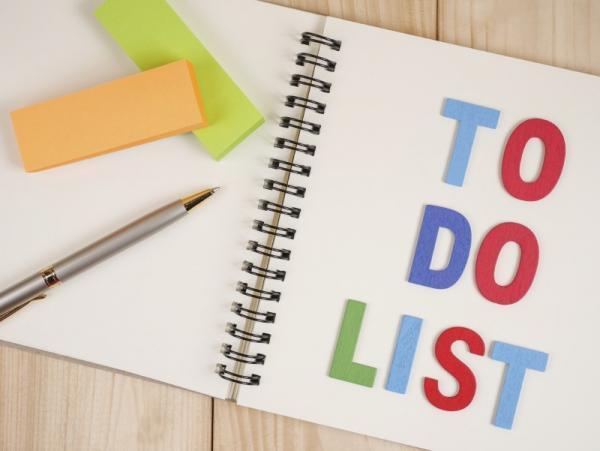 ランチタイムの15分で、午後の仕事をハッピーに効率UPさせる方法4つ