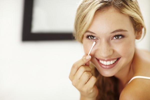 ランチタイムの15分で、午後の仕事をハッピーに効率UPさせる方法4つ