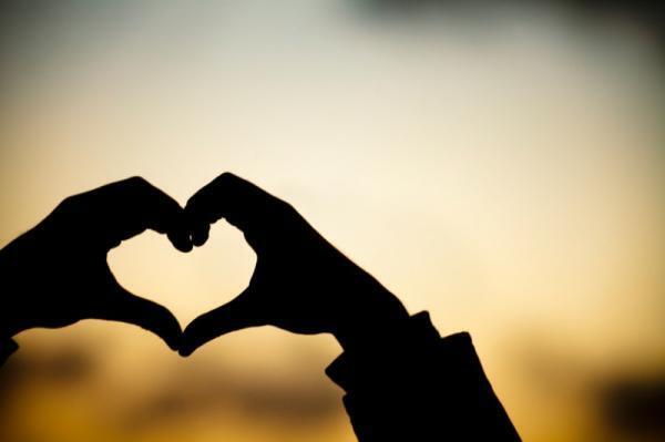 【恋愛のプロ】美容師さんに恋愛相談して成就する人が続出中!?